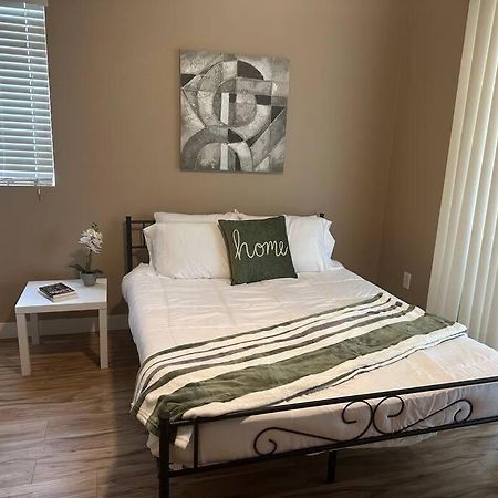 2Br Condo 15 Mins To Downtown Phoenix With Pool & Spa Εξωτερικό φωτογραφία