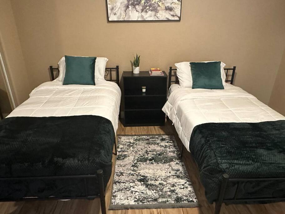 2Br Condo 15 Mins To Downtown Phoenix With Pool & Spa Εξωτερικό φωτογραφία
